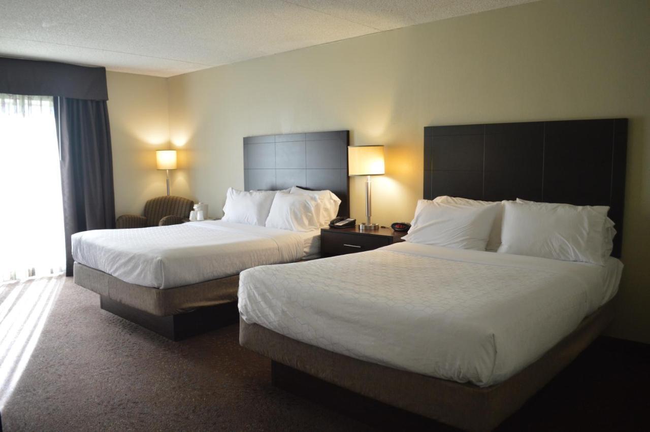 Holiday Inn Express Hotel & Suites Pittsburgh Airport By Ihg Robinson Township エクステリア 写真