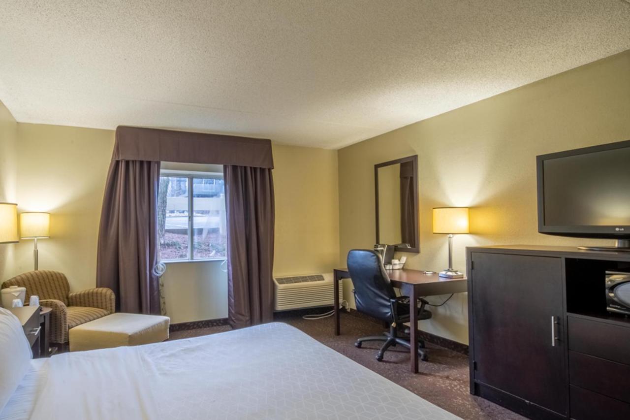 Holiday Inn Express Hotel & Suites Pittsburgh Airport By Ihg Robinson Township エクステリア 写真
