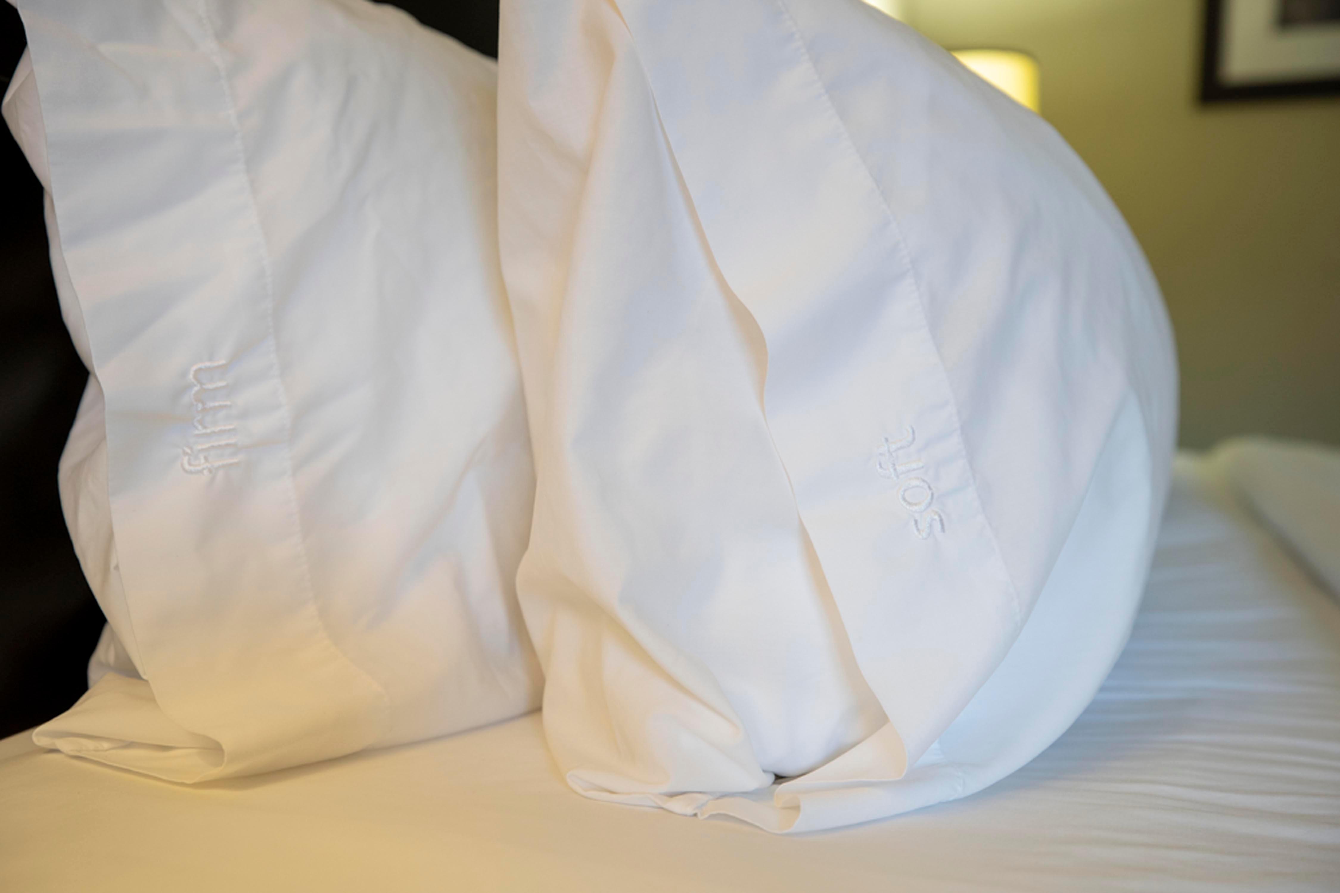 Holiday Inn Express Hotel & Suites Pittsburgh Airport By Ihg Robinson Township エクステリア 写真
