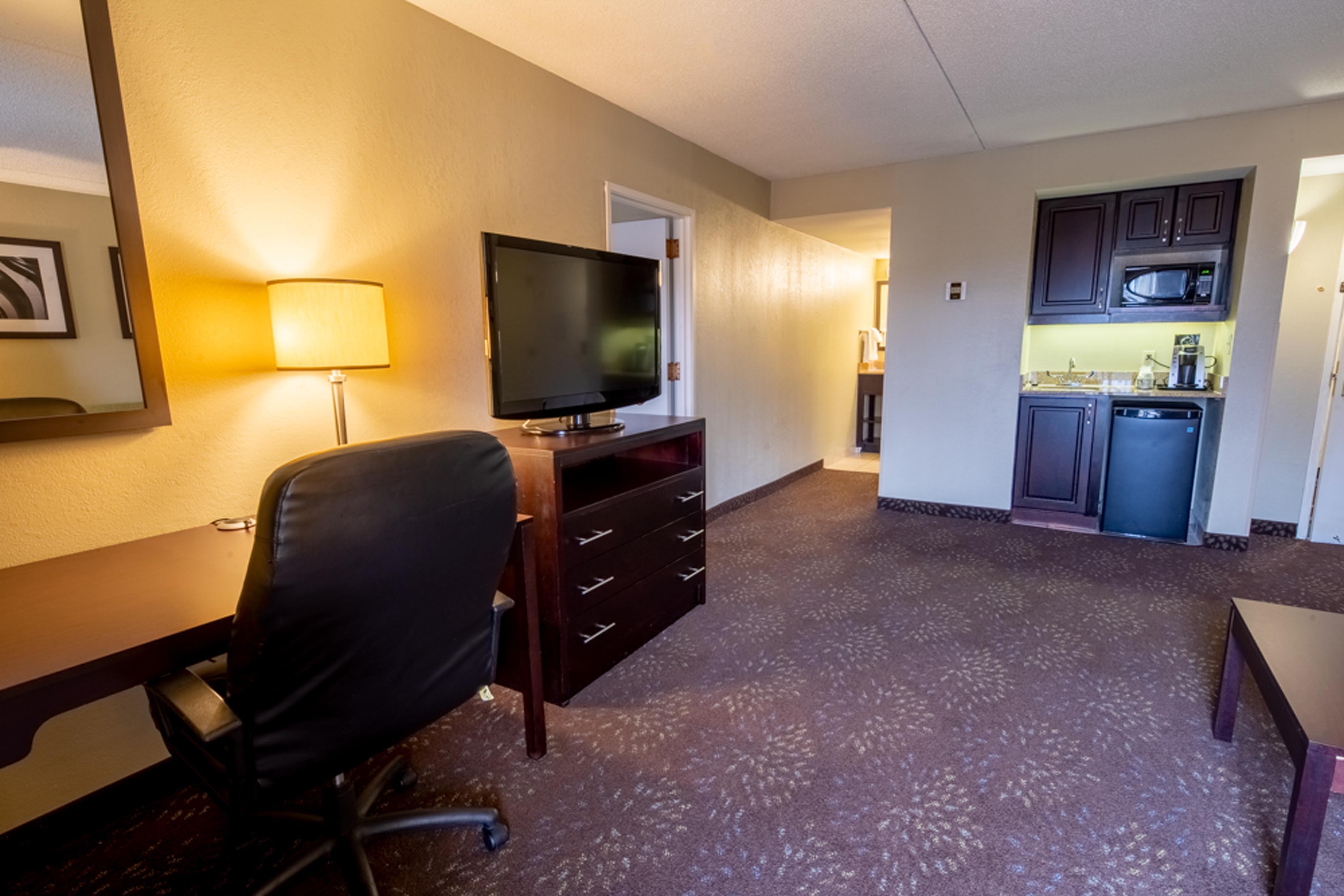 Holiday Inn Express Hotel & Suites Pittsburgh Airport By Ihg Robinson Township エクステリア 写真