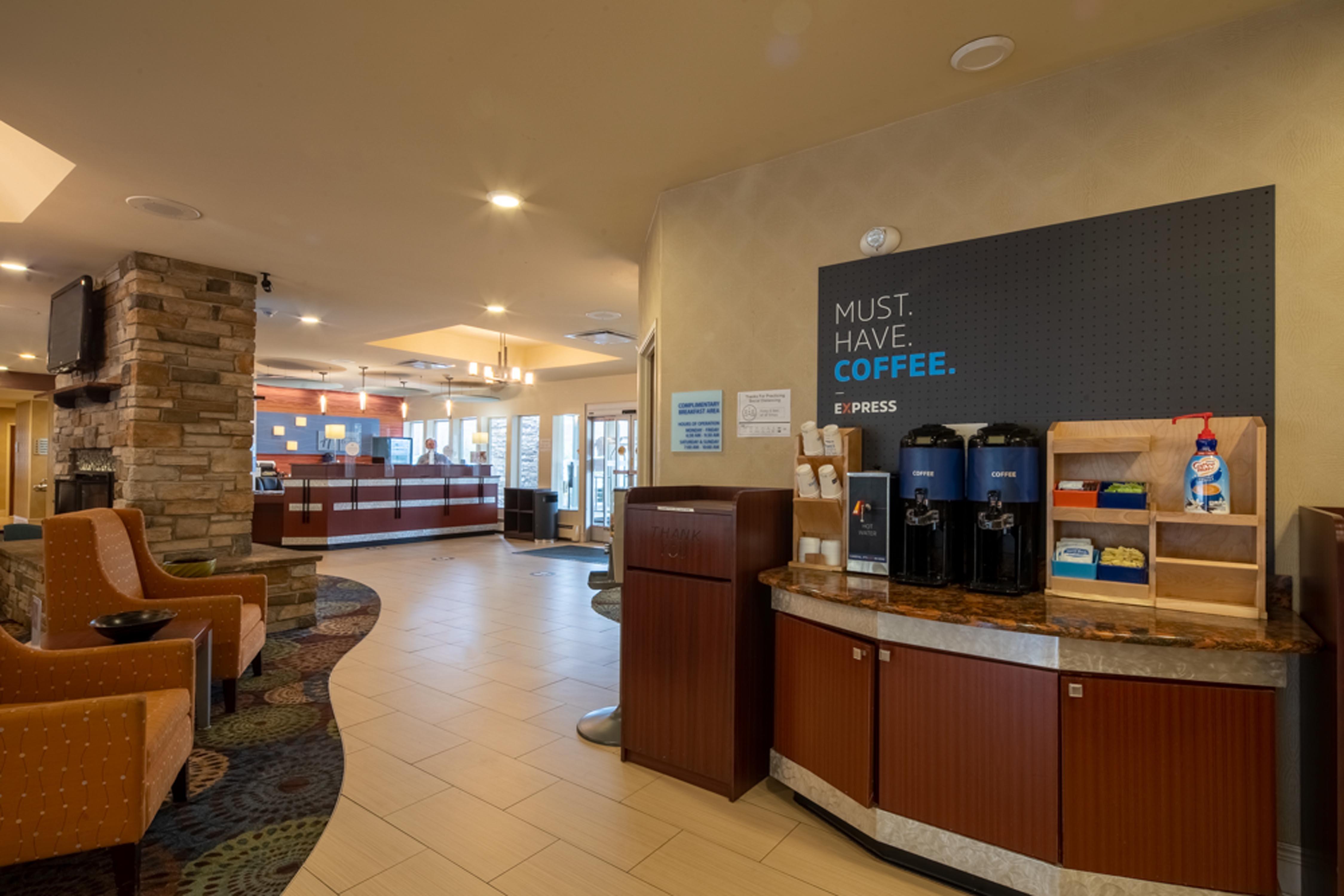 Holiday Inn Express Hotel & Suites Pittsburgh Airport By Ihg Robinson Township エクステリア 写真
