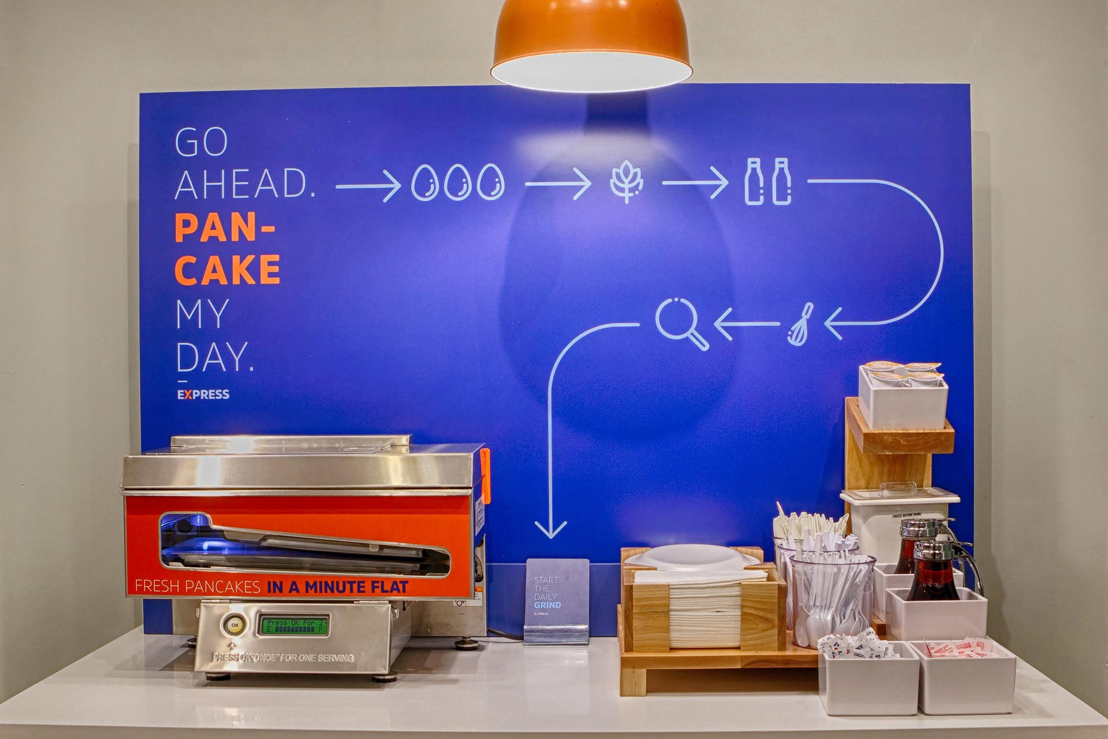 Holiday Inn Express Hotel & Suites Pittsburgh Airport By Ihg Robinson Township エクステリア 写真
